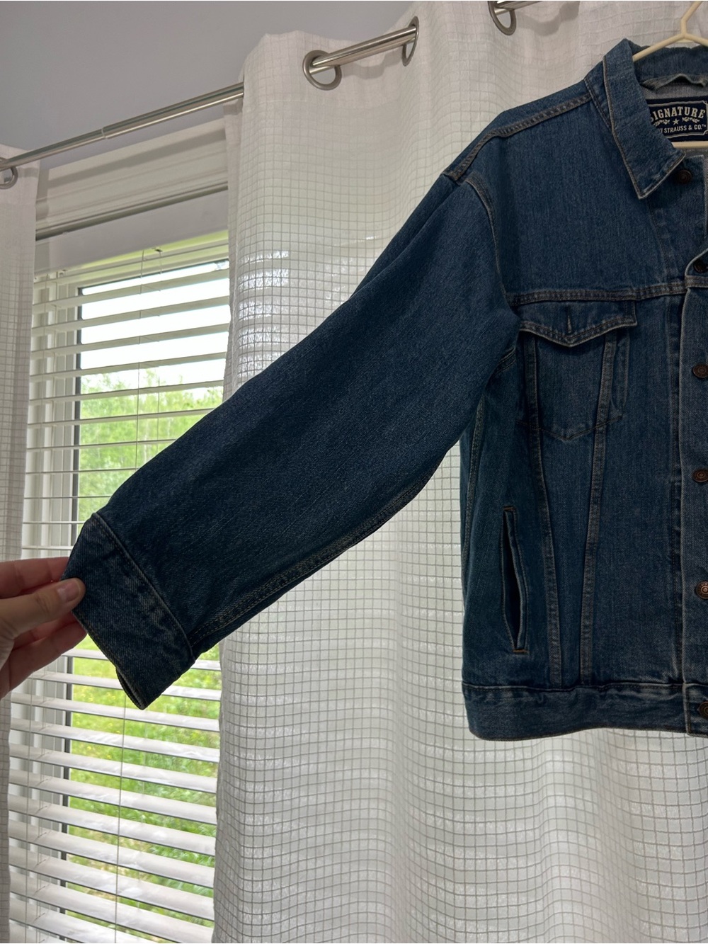 Levi Strauss & Co. Jean Jacket - Picture 4 of 9